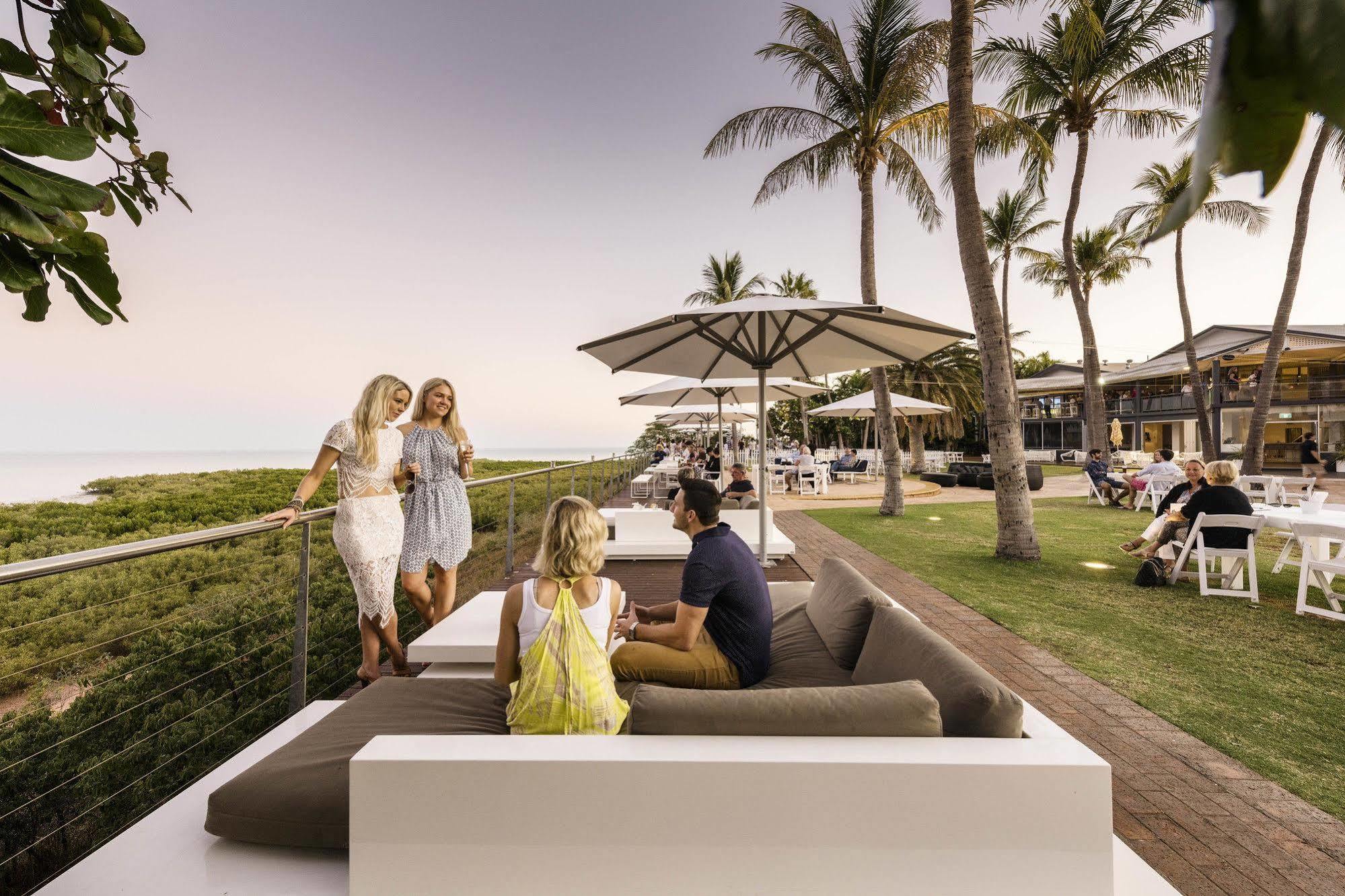 Mangrove Hotel Broome Exterior foto